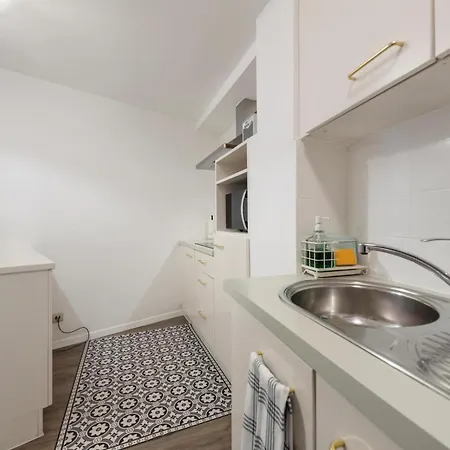 Apartment Casa Gardenia Met Garage